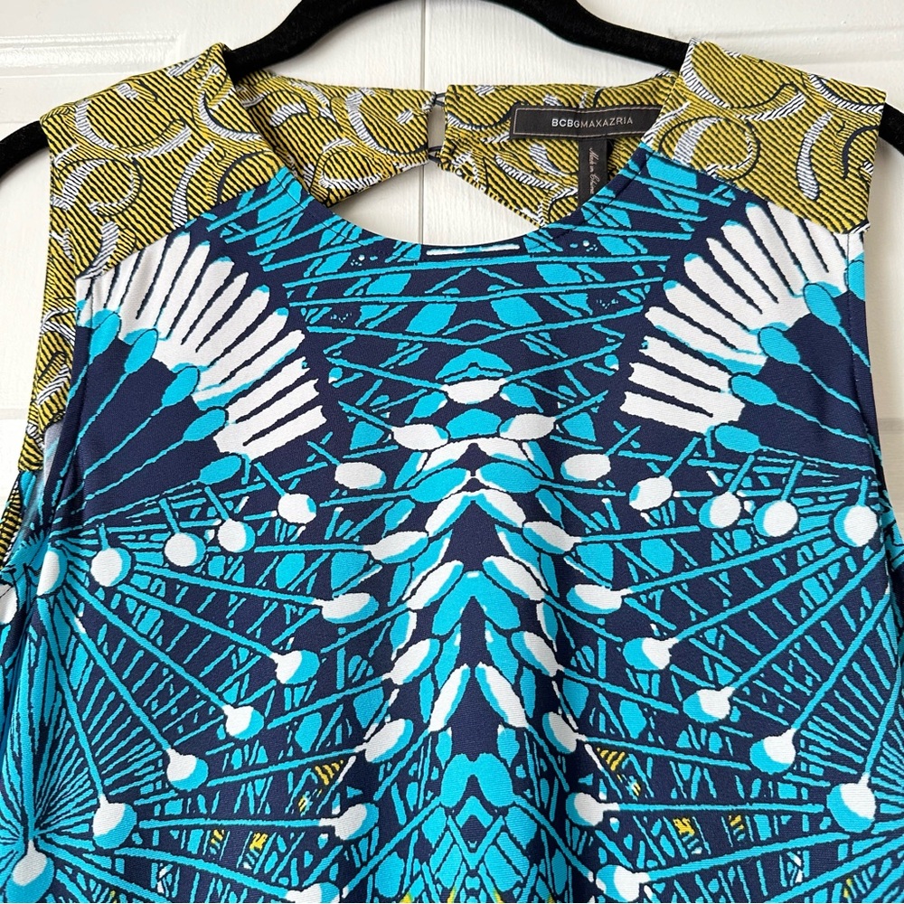 BCBG Max Azaria sleeveless geometric dress size XS - Picture 5 of 11